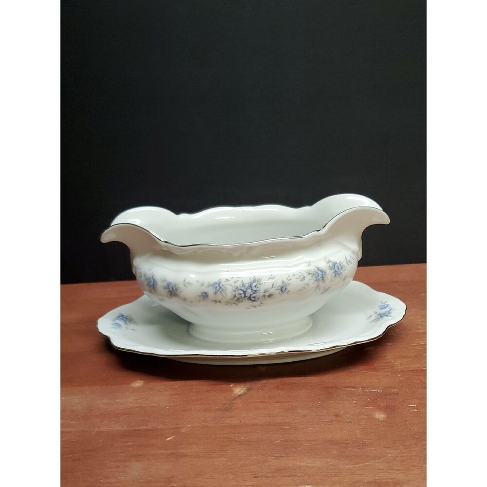 Renaissance II by Winterling Blue and White Gravy Boat Silver Scalloped Trim